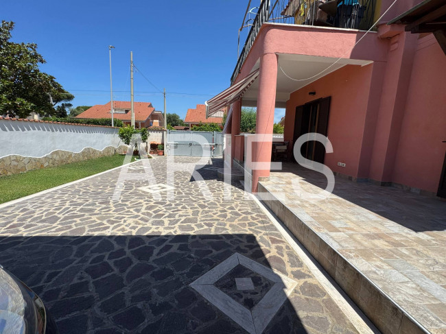 Villa in vendita a Ardea