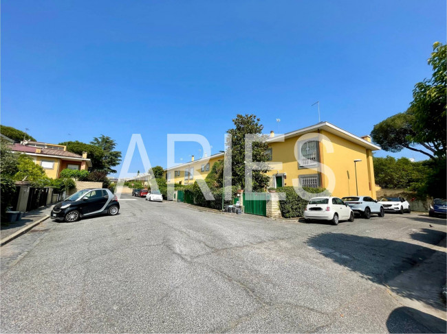 Villette a schiera in vendita a Roma