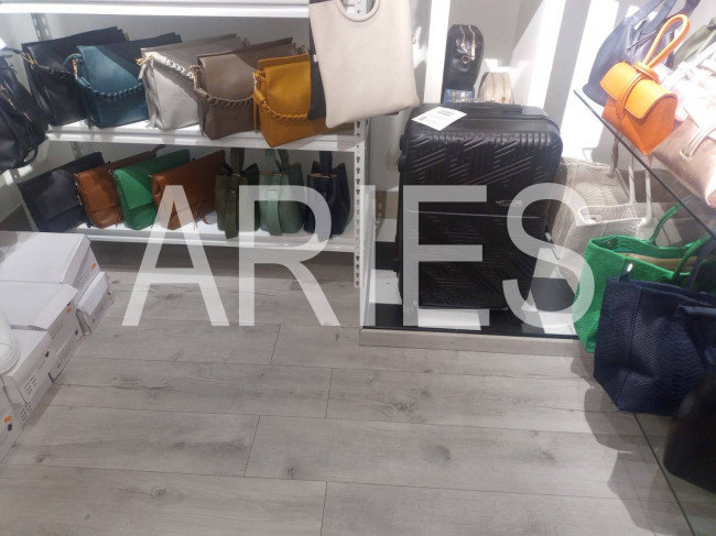 Attività commerciale in vendita a Roma