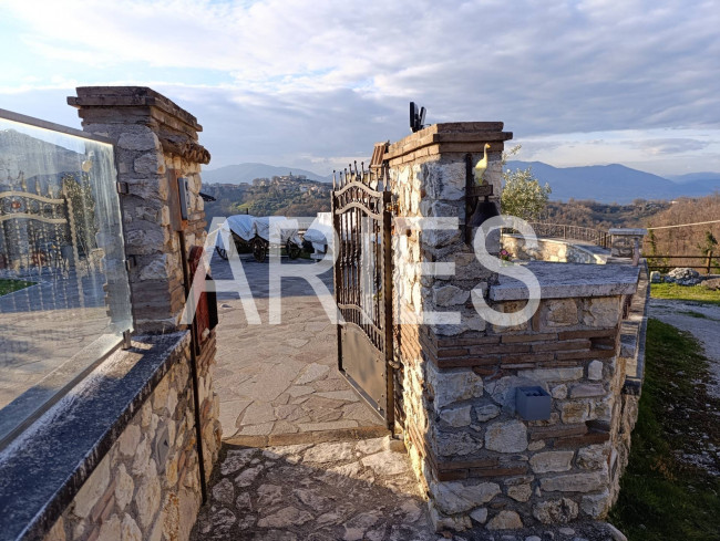 Villa in vendita a Rieti