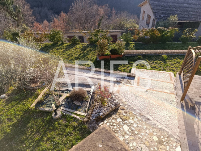 Villa in vendita a Rieti