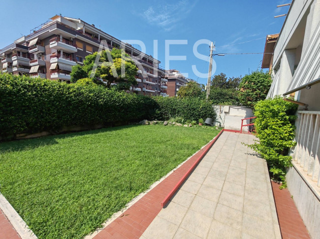 Villa in vendita a Roma
