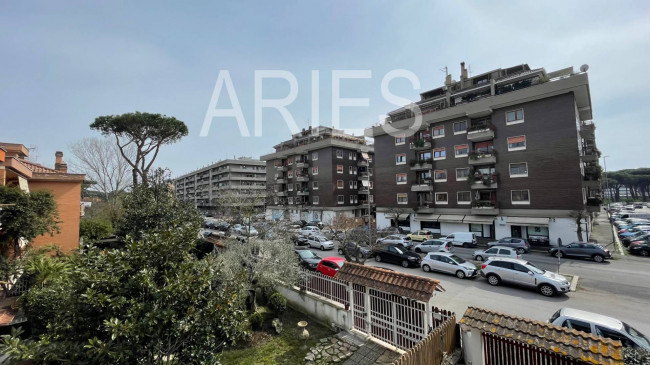 Villetta bifamiliare in vendita a Roma
