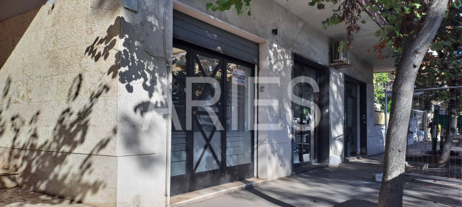 Locale commerciale in affitto a Roma
