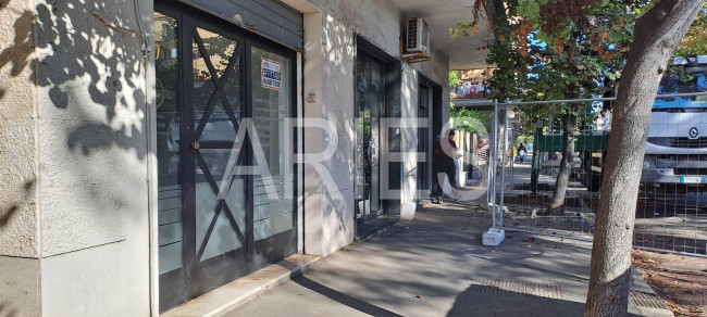 Locale commerciale in affitto a Roma