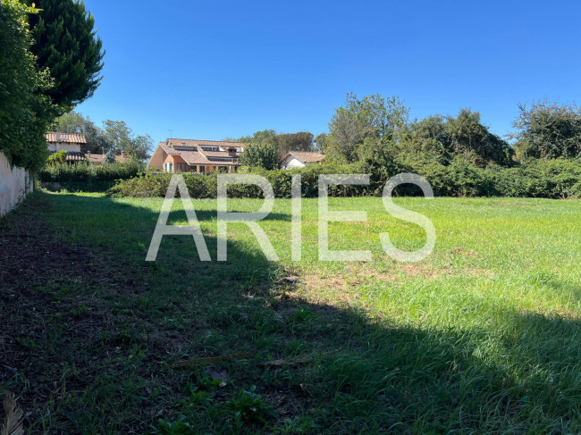 Terreno edificabile in vendita a Roma
