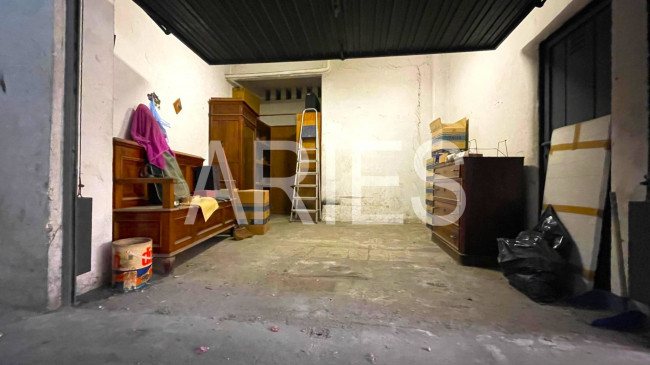 Box o garage in vendita a Roma