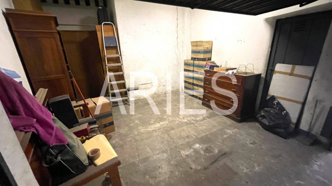 Box o garage in vendita a Roma