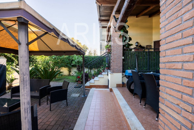 Villa in vendita a Roma