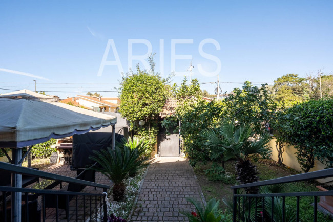 Villa in vendita a Roma