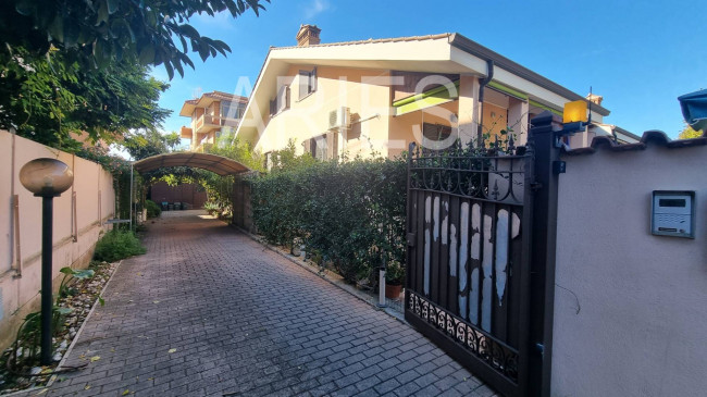 Villa in vendita a Fiumicino