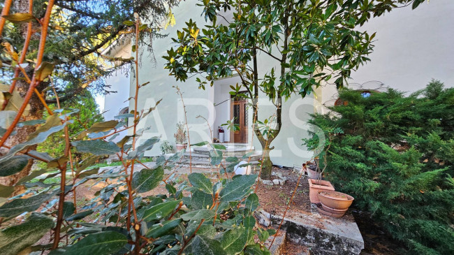 Villa in vendita a L'Aquila