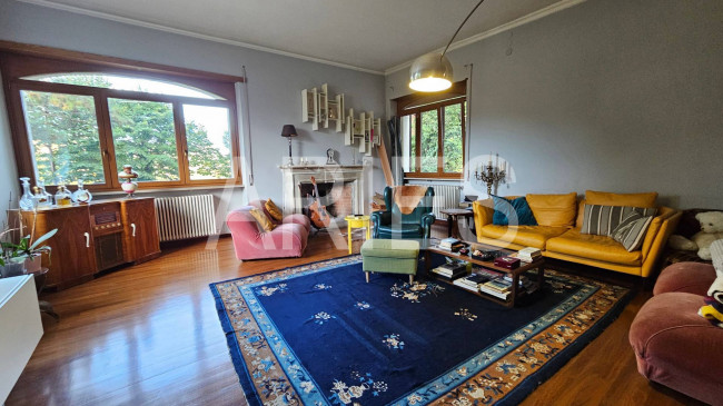 Villa in vendita a L'Aquila