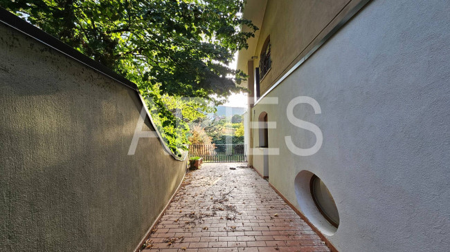 Villa in vendita a L'Aquila