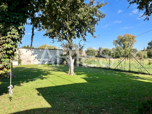 Villetta bifamiliare in vendita a Roma