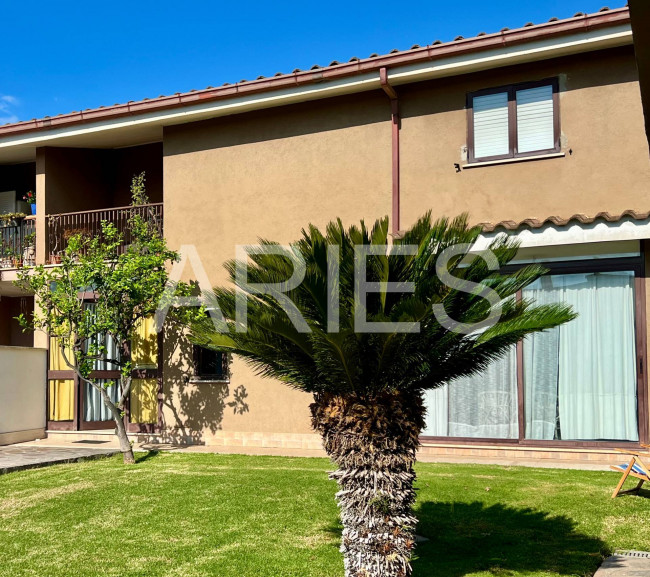 Villetta bifamiliare in vendita a Roma