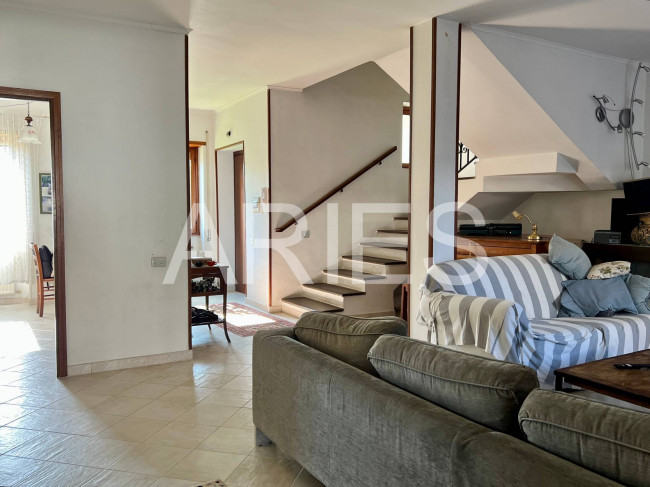 Villetta bifamiliare in vendita a Roma