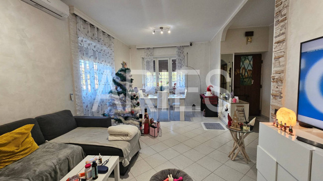 Villetta bifamiliare in vendita a Roma