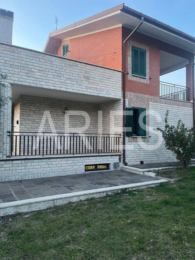 Villa in vendita a Nerola