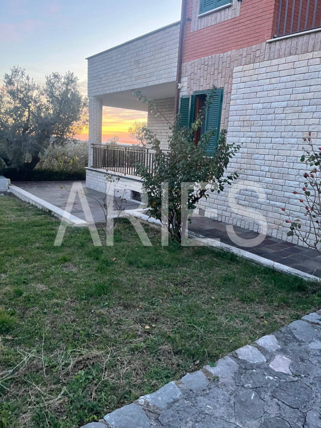 Villa in vendita a Nerola