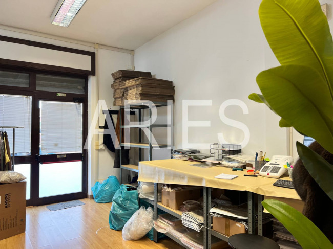 Locale commerciale in vendita a Roma