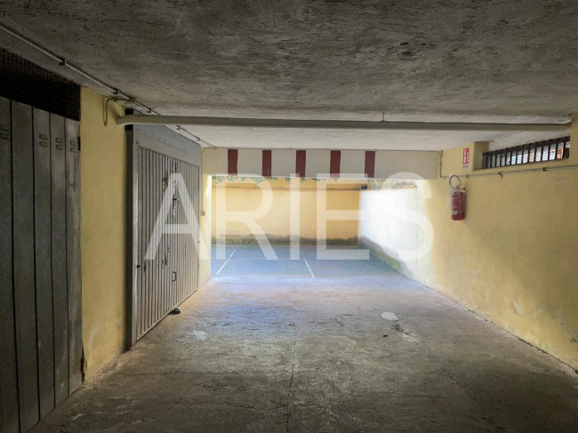 Box o garage in affitto a Roma