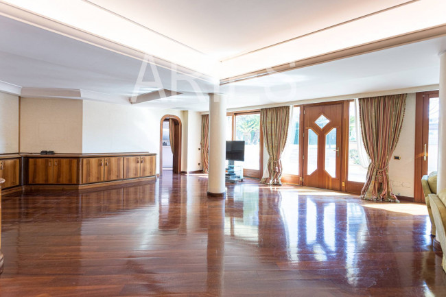 Villa in vendita a Roma