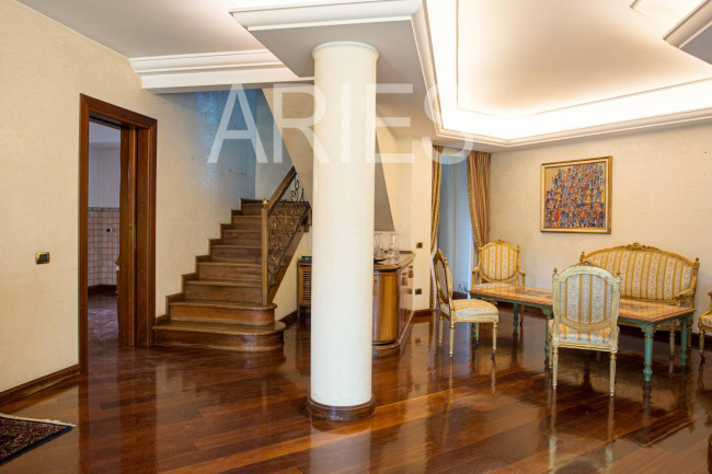 Villa in vendita a Roma