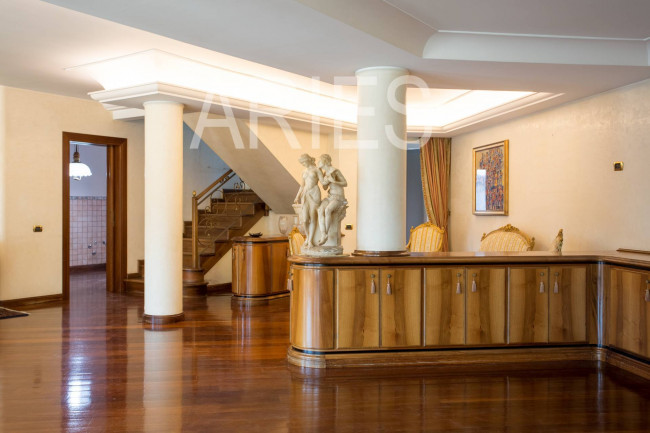 Villa in vendita a Roma