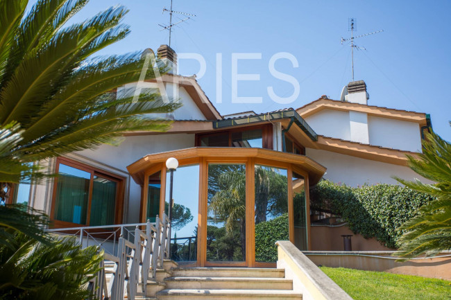 Villa in vendita a Roma