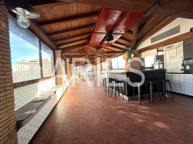 Attività commerciale in vendita a Fiumicino