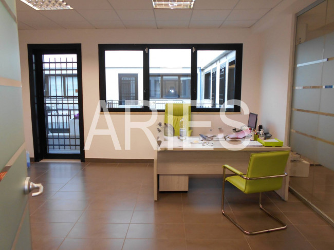 Studio/Ufficio in affitto a Formello