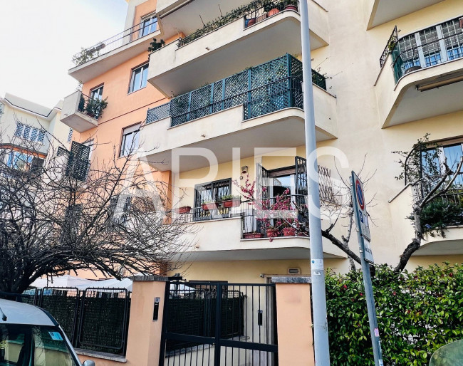 Studio/Ufficio in affitto a Roma