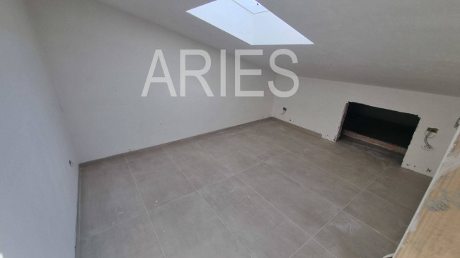 VILLA QUADRIFAMILIARE in vendita a Fiumicino