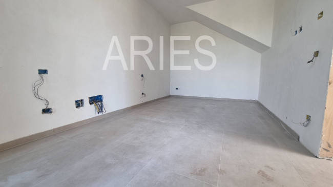 Villetta bifamiliare in vendita a Fiumicino