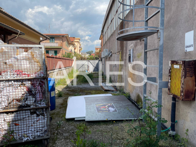 Capannone in vendita a Ciampino