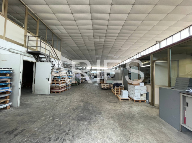 Capannone in vendita a Ciampino