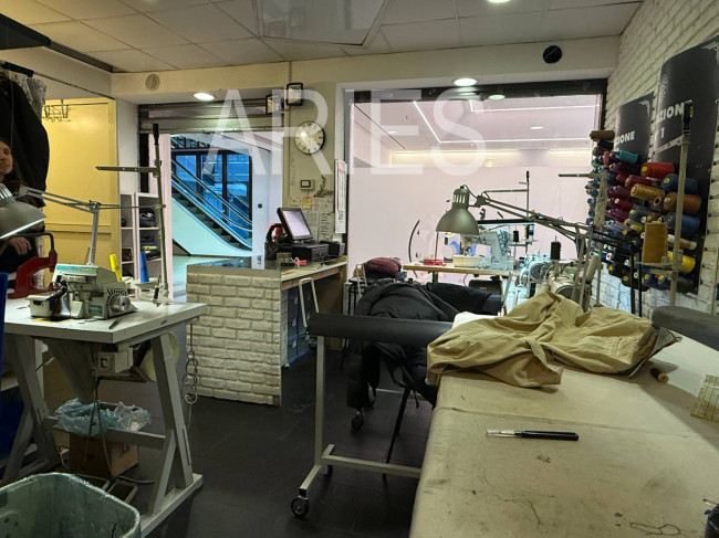 Attività commerciale in vendita a Roma