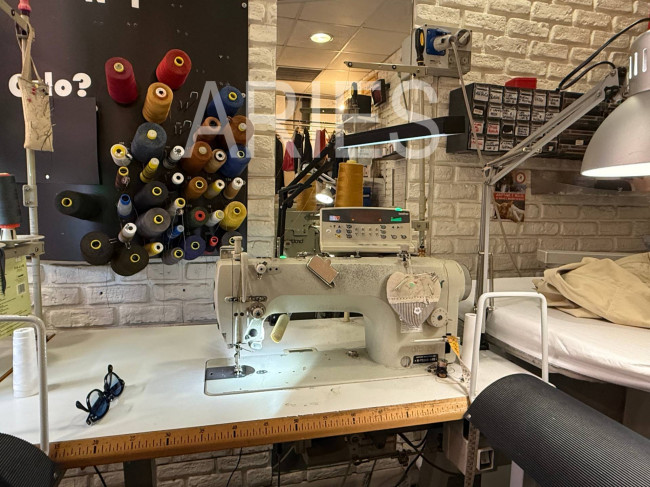 Attività commerciale in vendita a Roma