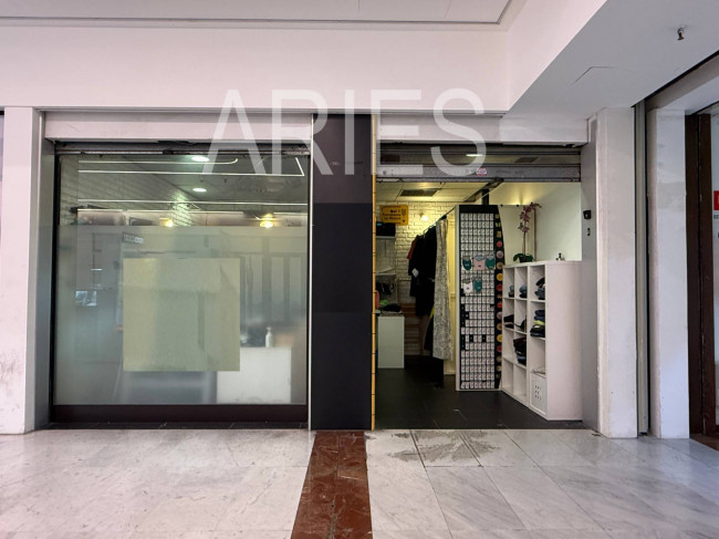 Attività commerciale in vendita a Roma