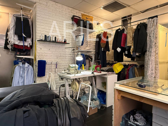 Attività commerciale in vendita a Roma