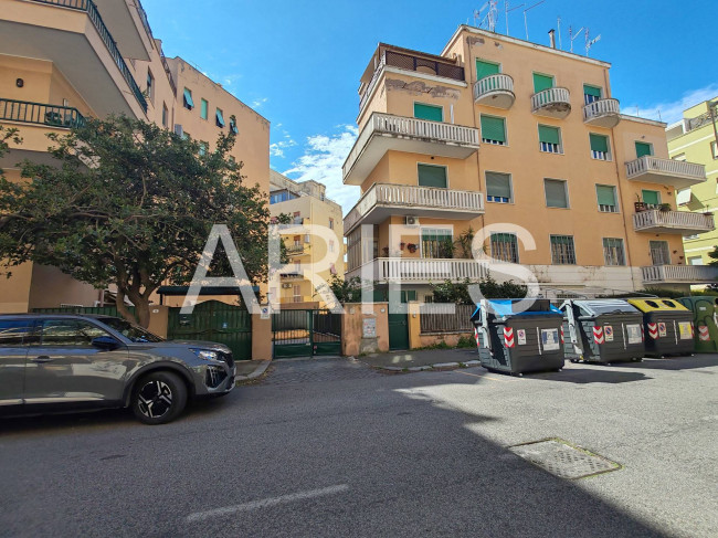 Box o garage in vendita a Roma