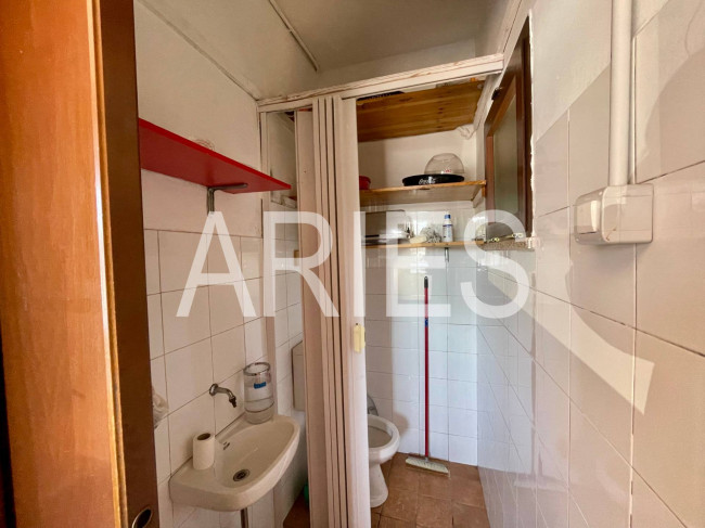 Locale commerciale in vendita a Roma