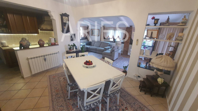 Villa in vendita a Fiumicino