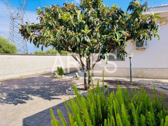 Villa in vendita a Aprilia