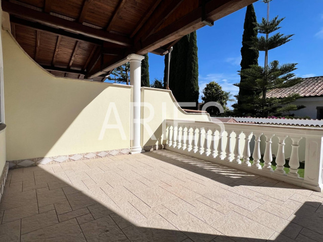 Villette a schiera in affitto a Roma