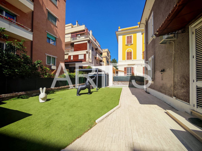 Villa in vendita a Roma