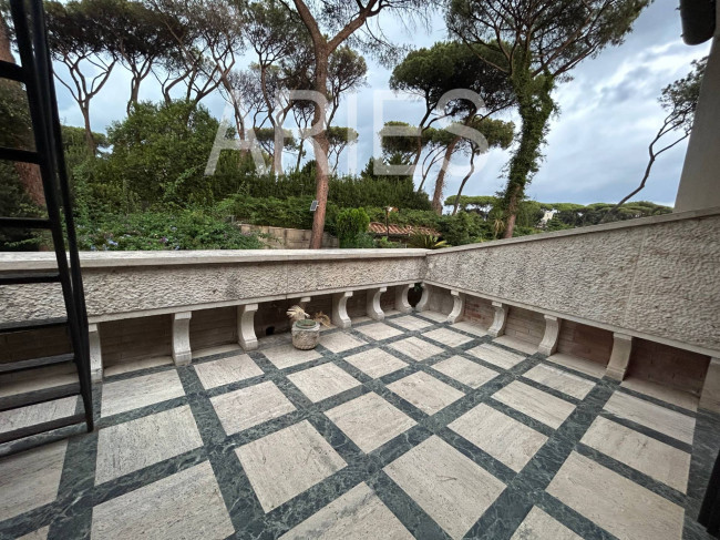 Villa in vendita a Roma