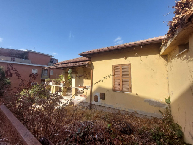 Villetta bifamiliare in vendita a Roma