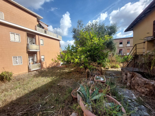 Villetta bifamiliare in vendita a Roma